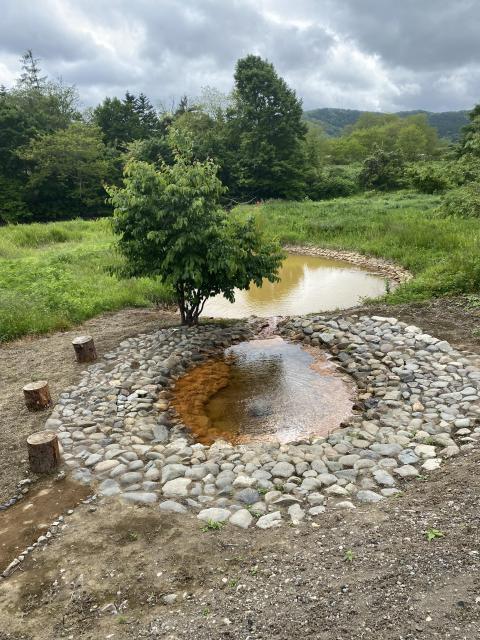 湯の岱温泉・河川敷の野湯